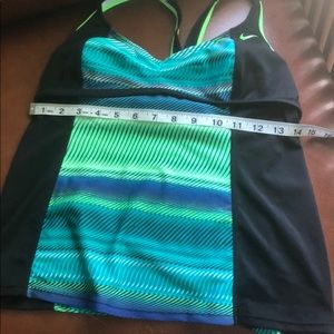 Nike athletic/swim top size medium (women’s)